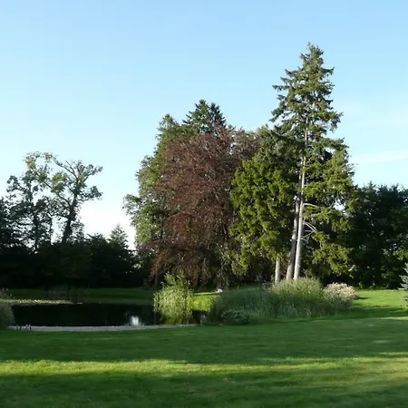 Miodowy Dwor * Rusinowo (Swidwin)