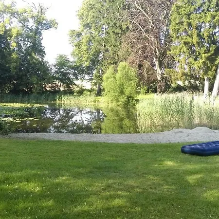 Miodowy Dwor Rusinowo (Swidwin)