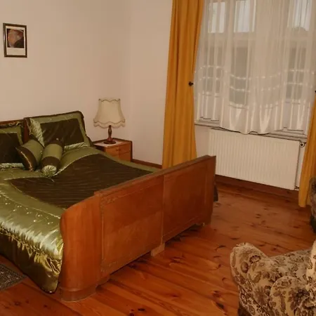 Miodowy Dwor Rusinowo (Swidwin)